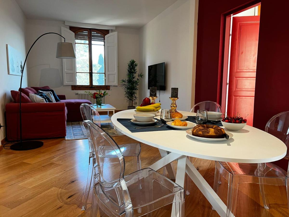 Chic Apt In Villa - Dolcevita Holiday Florence Buitenkant foto
