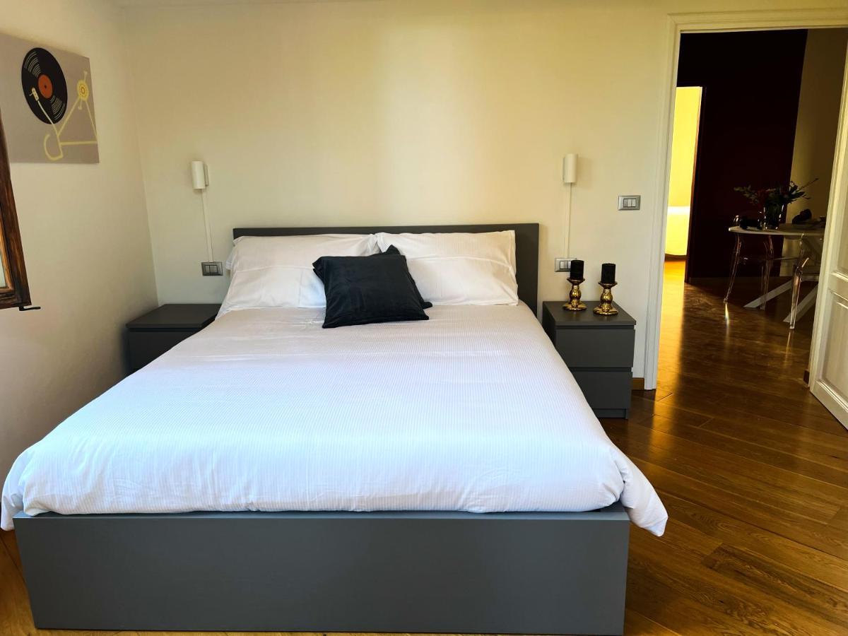 Chic Apt In Villa - Dolcevita Holiday Florence Buitenkant foto